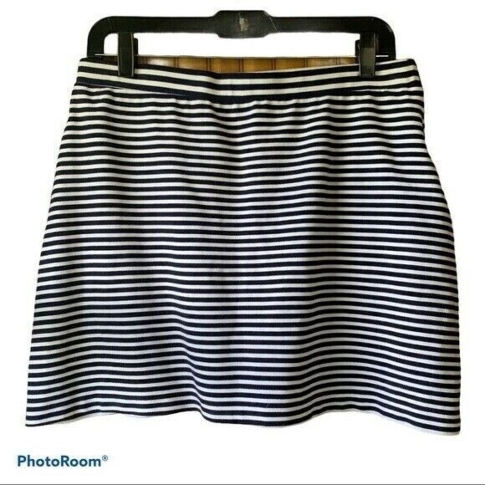 Issac Mizrahi NYC Navy &White Striped Mini Skirt | Women Size Medium